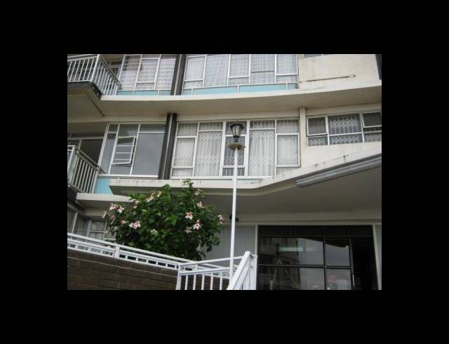 2 BEDROOM APARTMENT TO LET IN NORTH BEACH